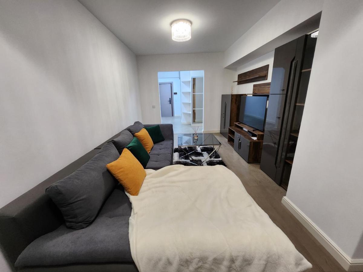 Near Airport 2 Rooms Apartments In Himson Яссы Экстерьер фото