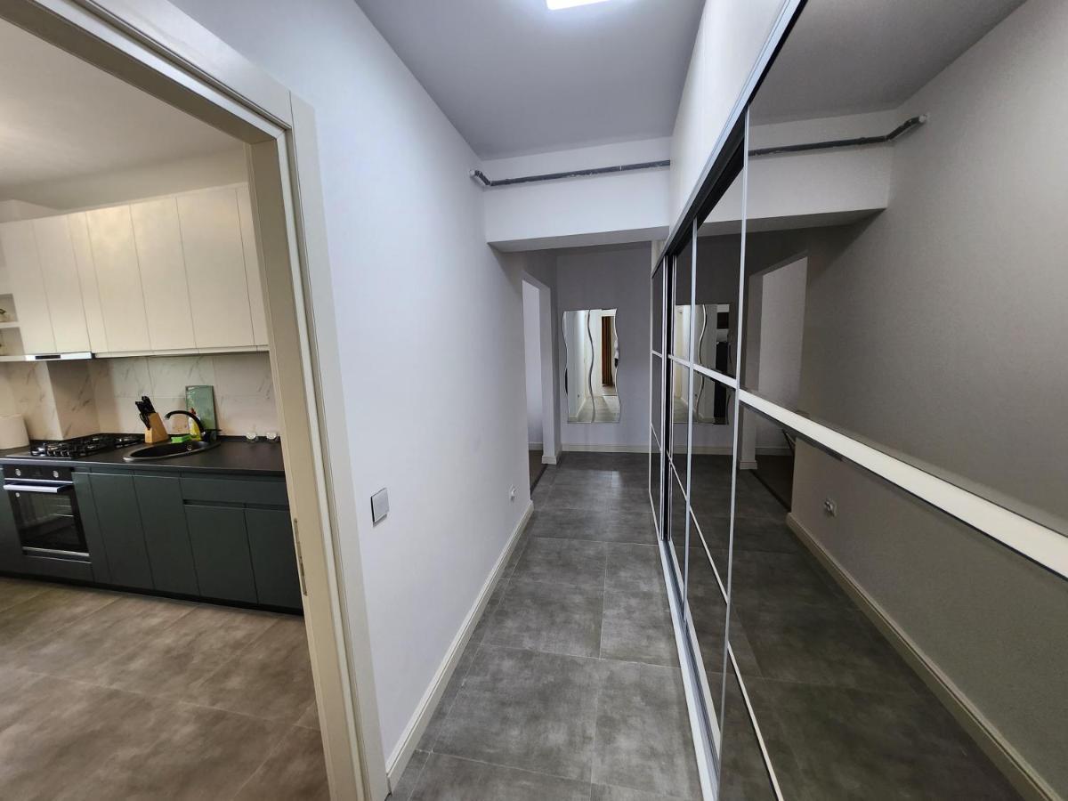 Near Airport 2 Rooms Apartments In Himson Яссы Экстерьер фото
