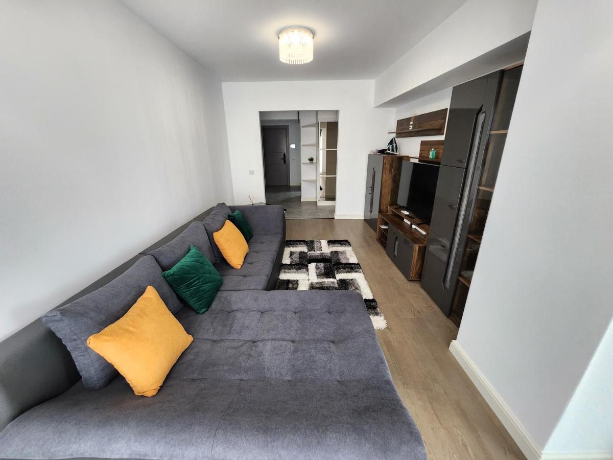 Near Airport 2 Rooms Apartments In Himson Яссы Экстерьер фото