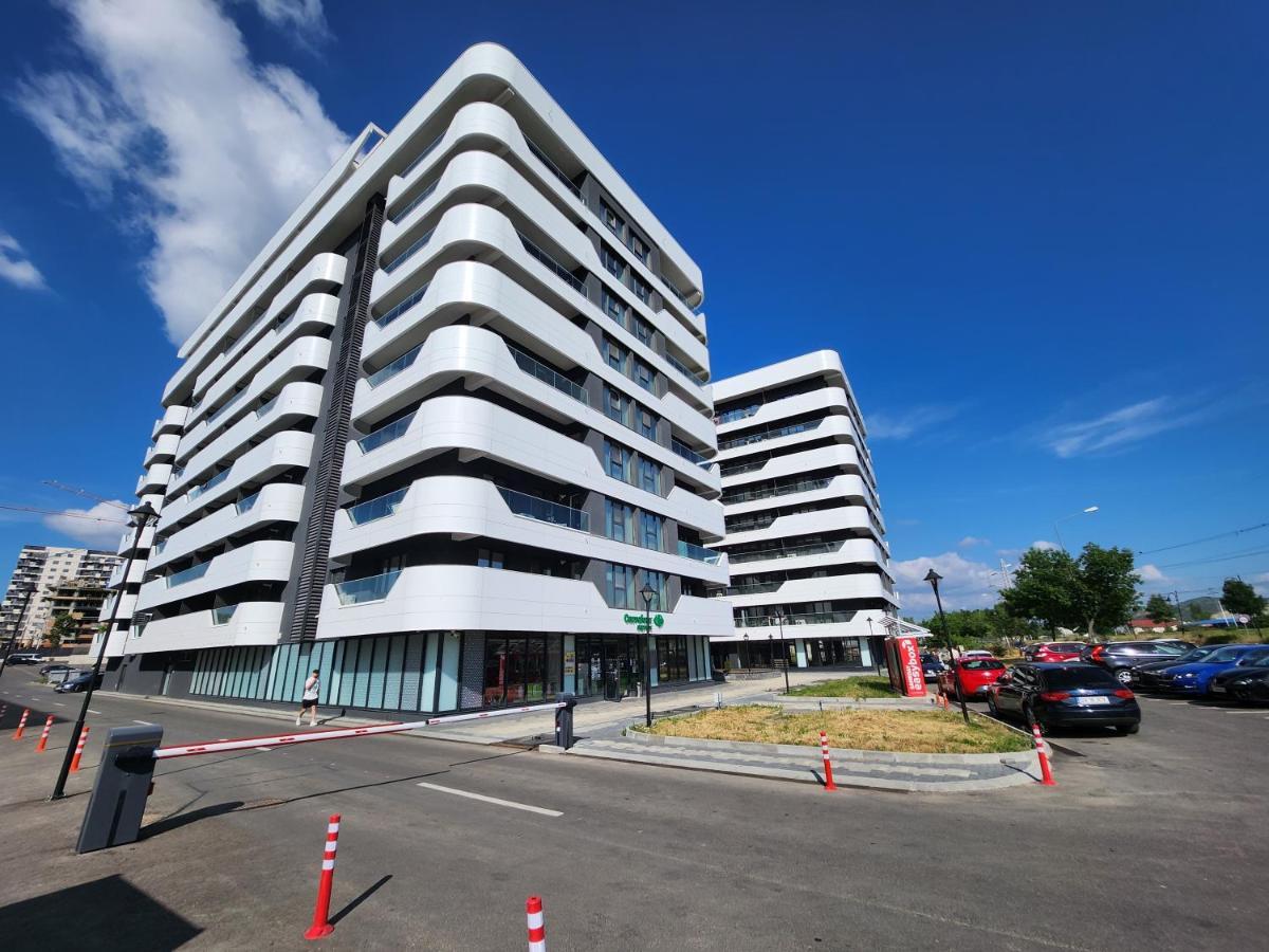 Near Airport 2 Rooms Apartments In Himson Яссы Экстерьер фото