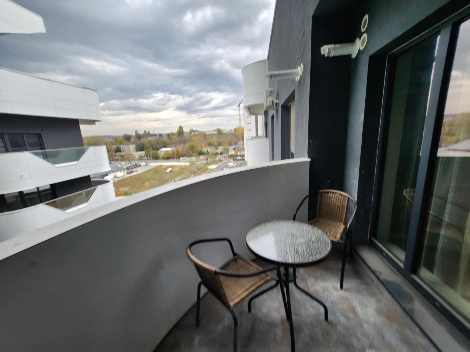 Near Airport 2 Rooms Apartments In Himson Яссы Экстерьер фото